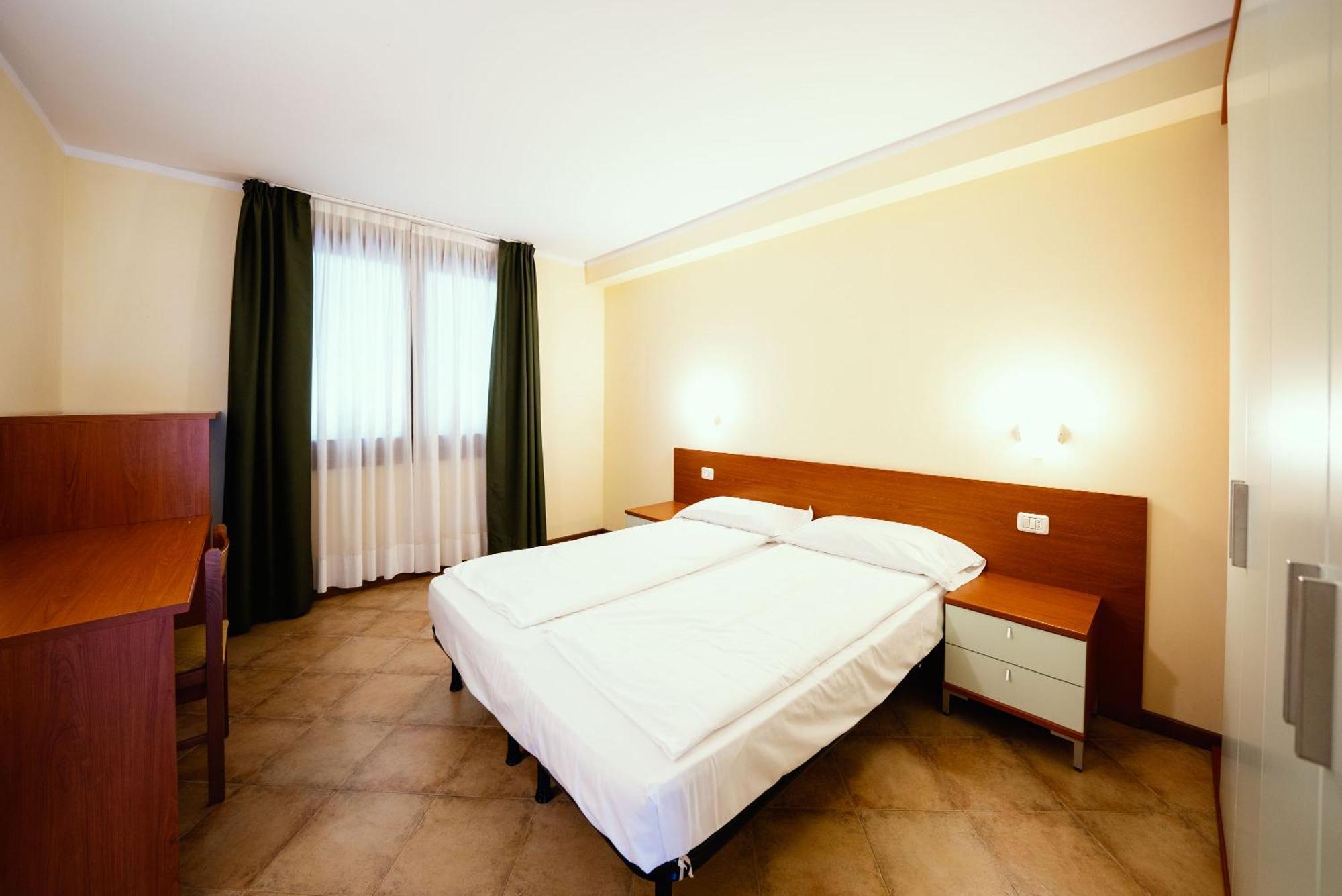 Hotel Residence Campi トレモージネ 部屋 写真