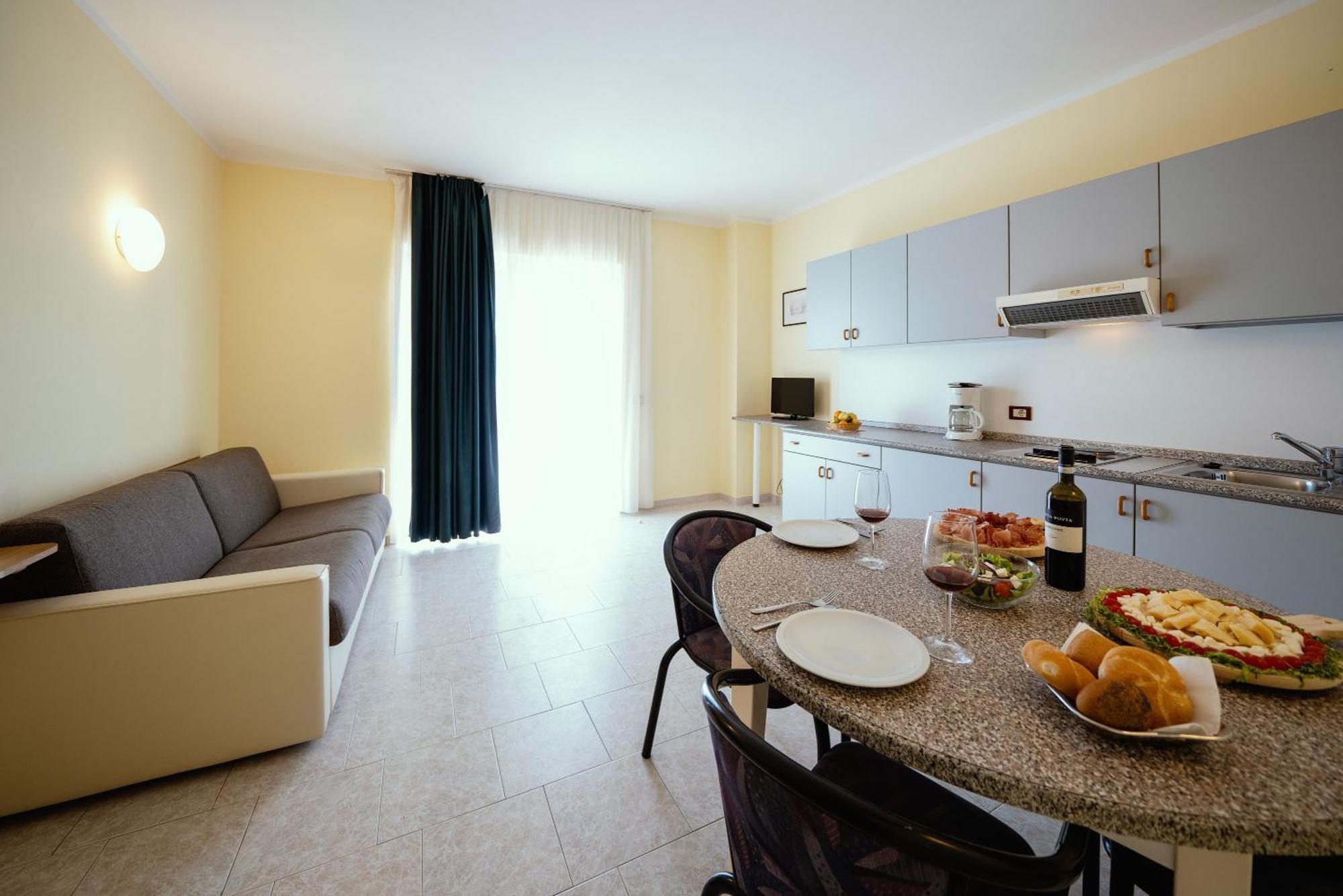 Hotel Residence Campi トレモージネ 部屋 写真
