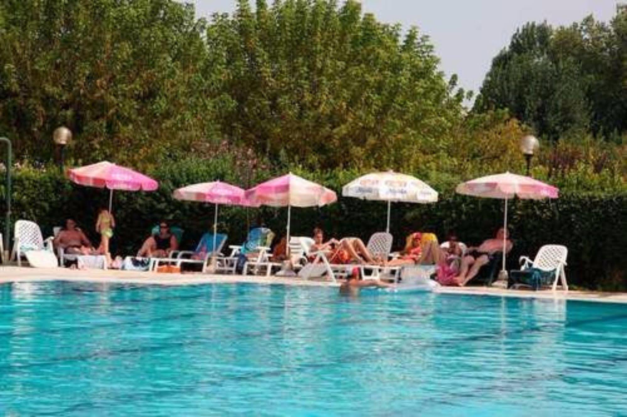 Hotel Residence Campi トレモージネ エクステリア 写真
