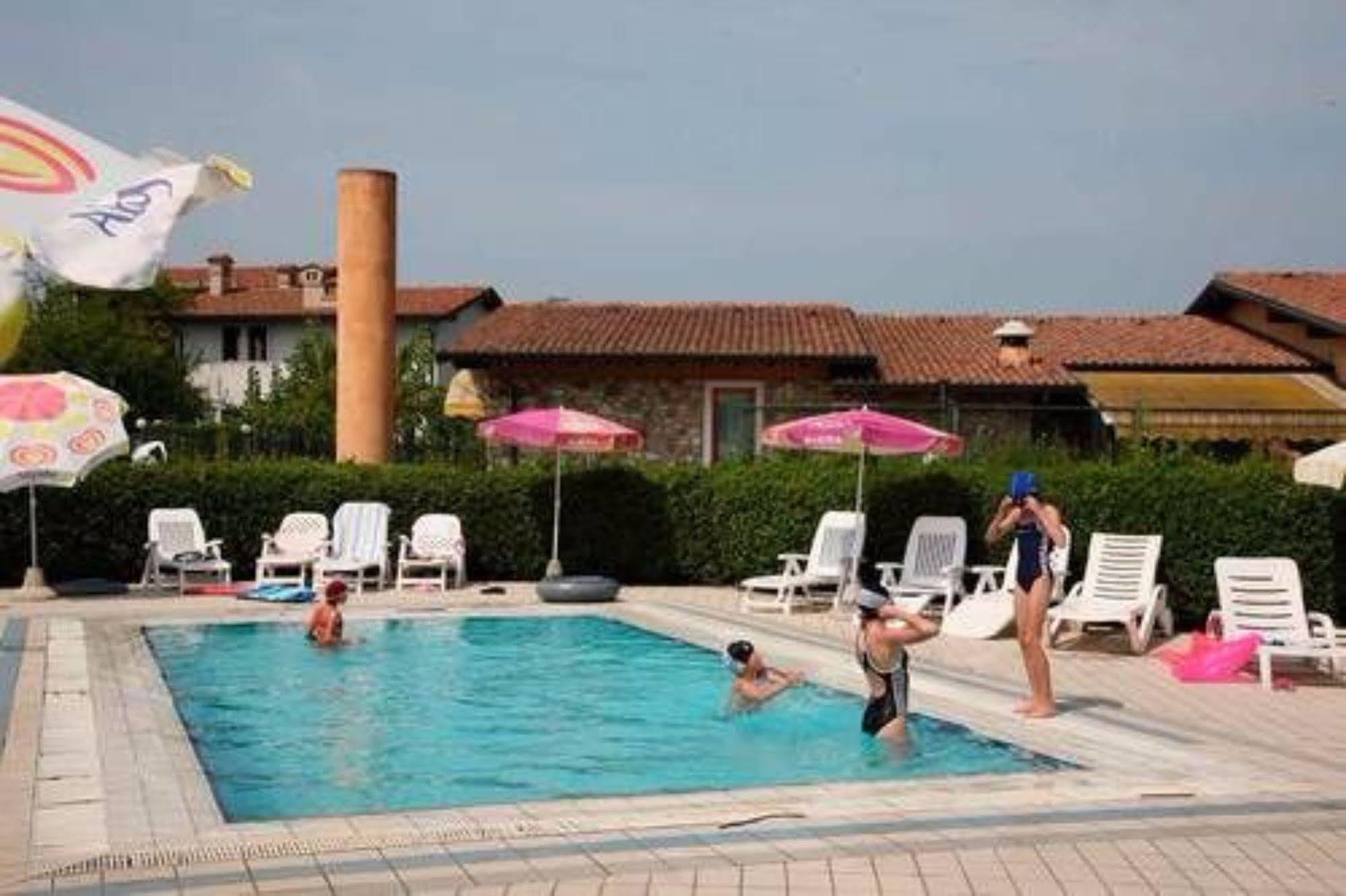 Hotel Residence Campi トレモージネ エクステリア 写真